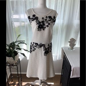 Taylor plus size dress